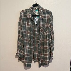 Market & Spruce Green and Brown Plaid Shirt